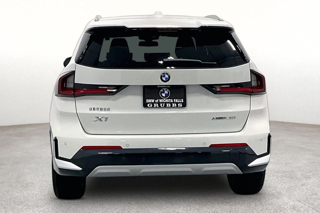 2027 BMW X1 xDrive28i
