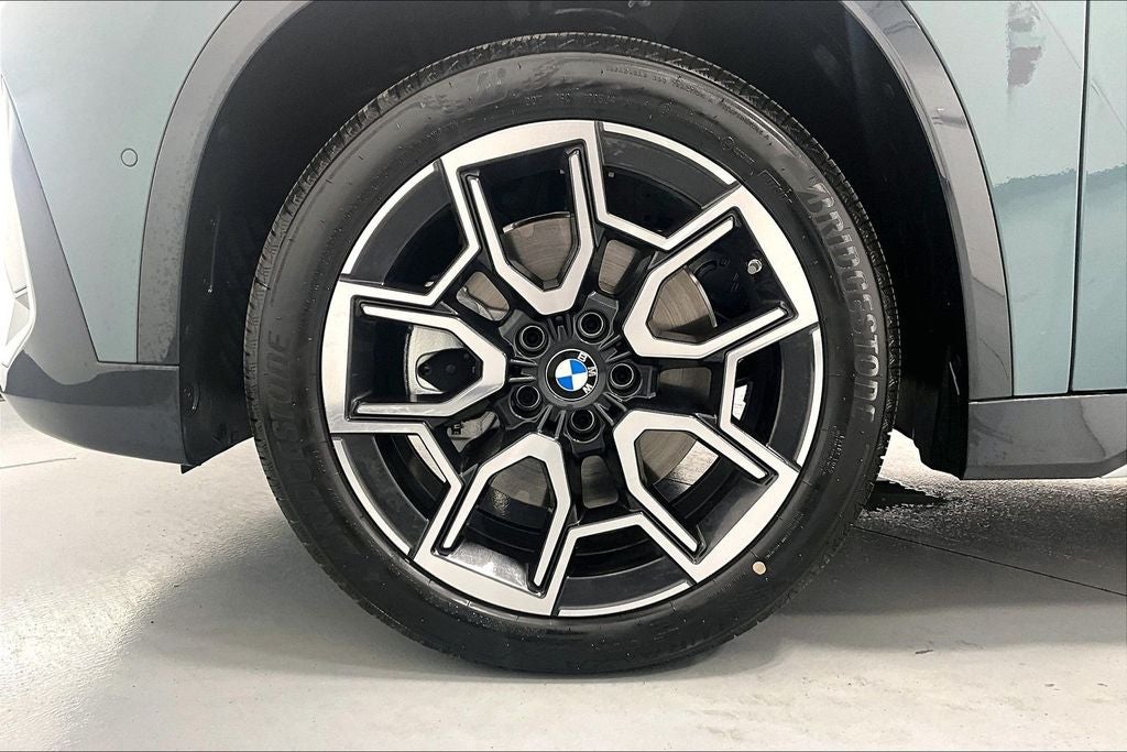 2027 BMW X1 xDrive28i