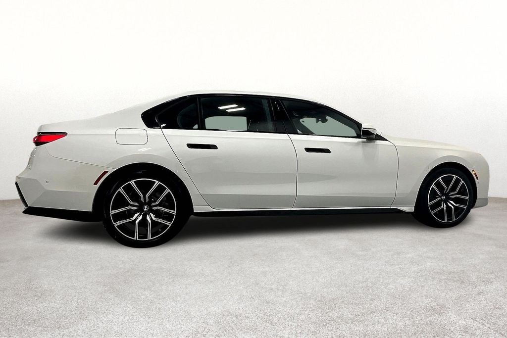 2025 BMW i7 eDrive50