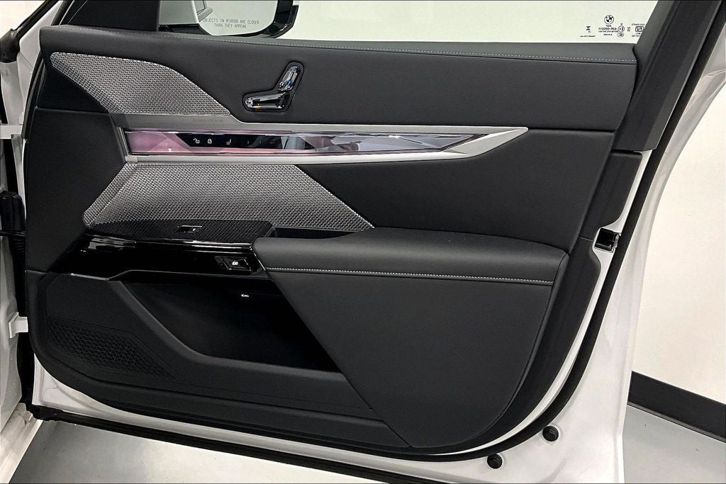 2025 BMW i7 eDrive50