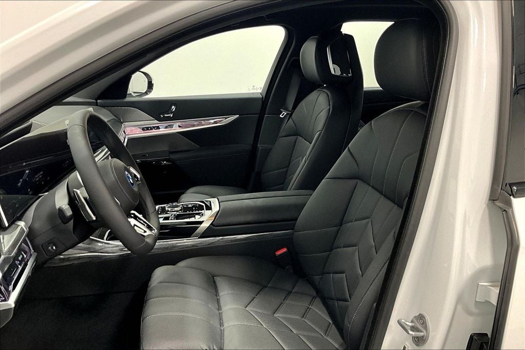 2025 BMW i7 eDrive50