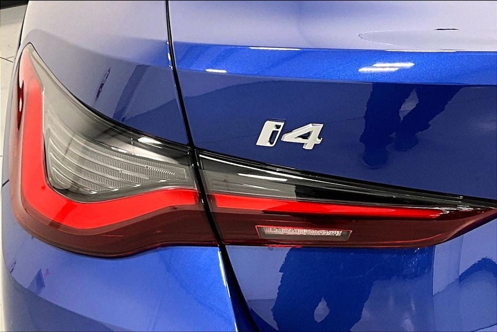 2026 BMW i4 eDrive40