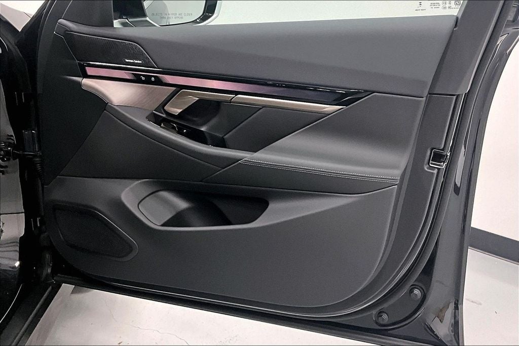 2026 BMW i5 eDrive40