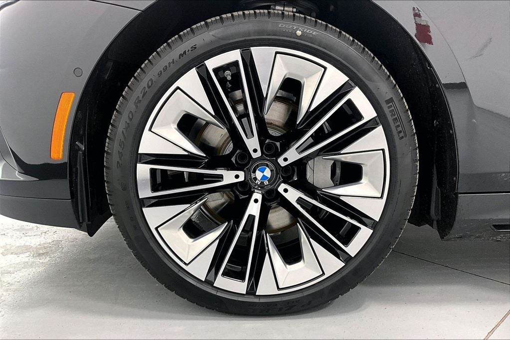 2026 BMW i5 eDrive40