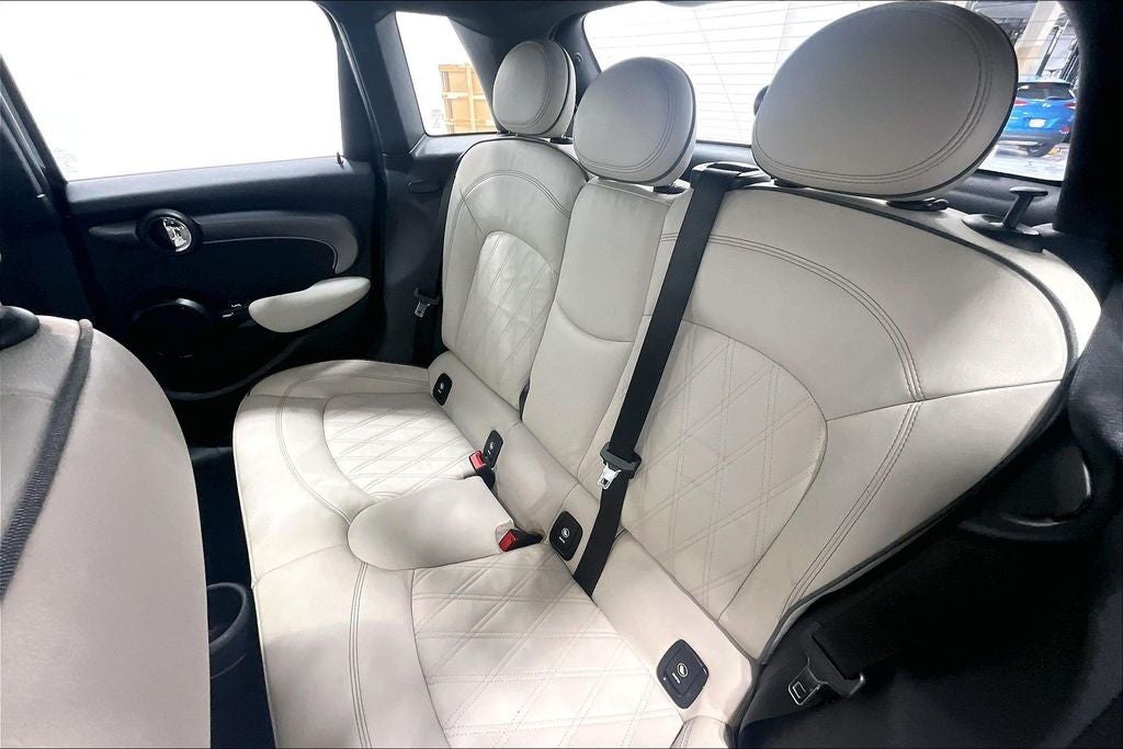 2022 MINI Cooper S Signature