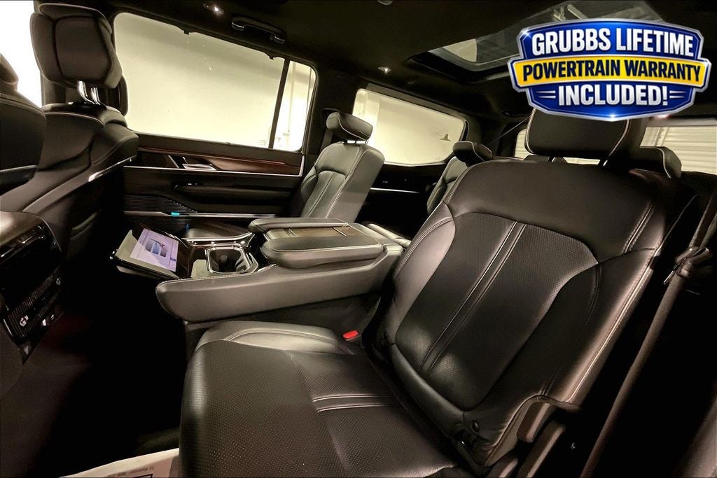 2022 Jeep Grand Wagoneer Series II