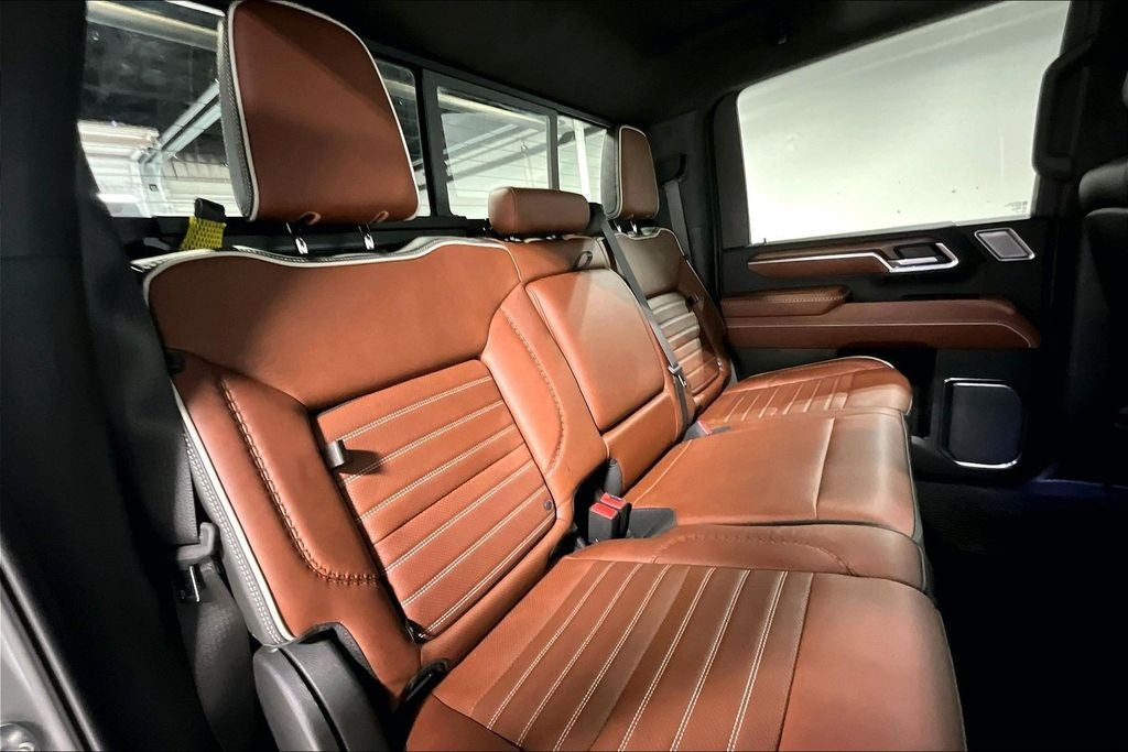 2024 GMC Sierra 3500HD Denali Ultimate