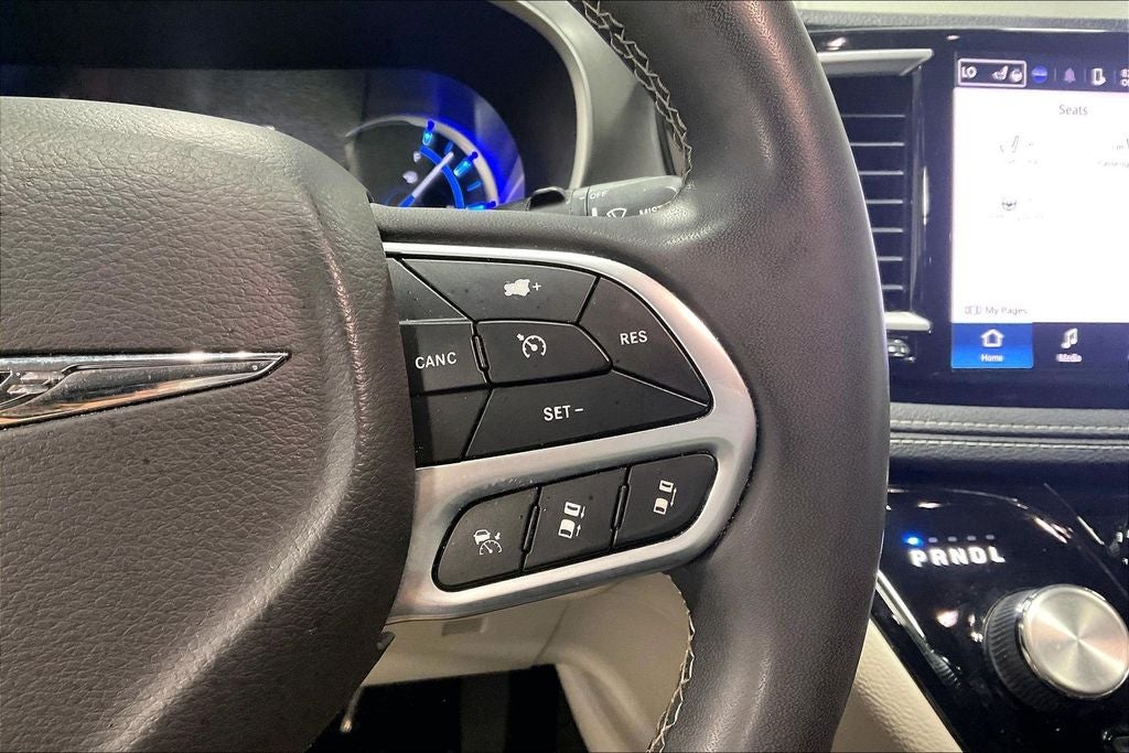 2022 Chrysler Pacifica Hybrid Touring L