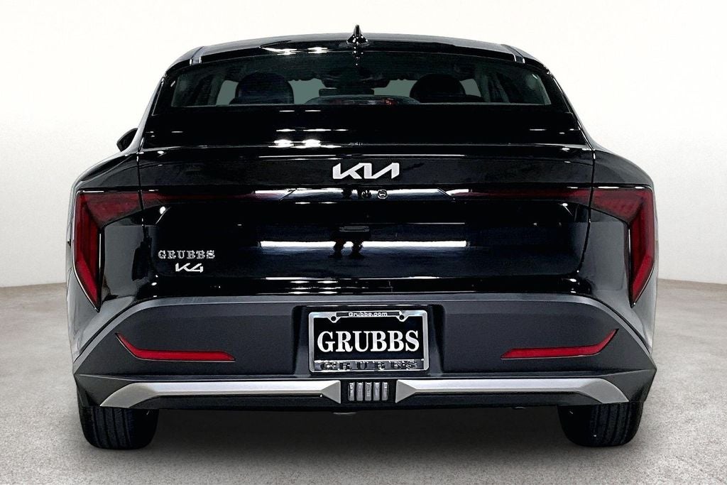 2026 Kia K4 LX