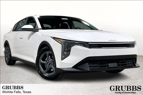 2025 Kia K4 LXS