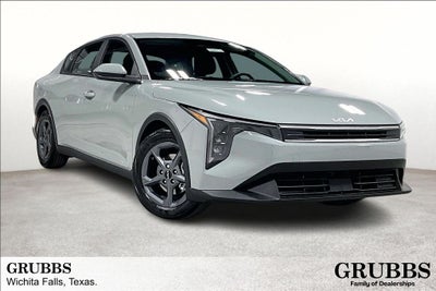 2026 Kia K4 LXS