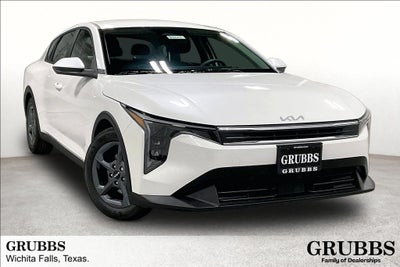 2026 Kia K4 LXS