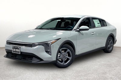 2027 Kia K4 LXS