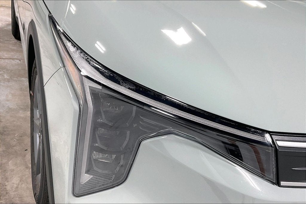 2027 Kia K4 LXS