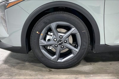 2027 Kia K4 LXS
