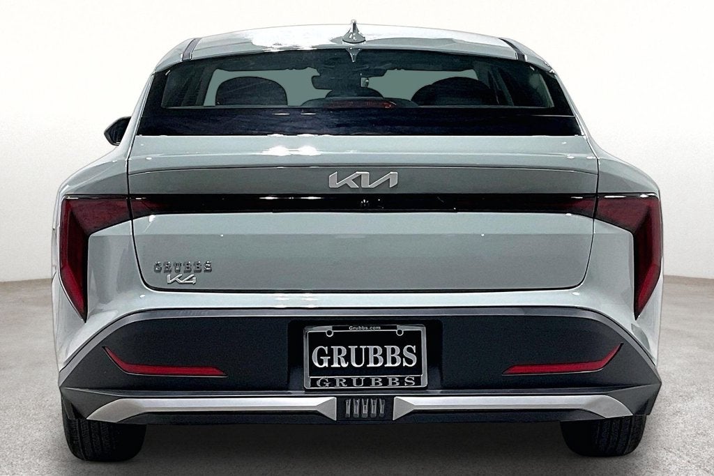 2027 Kia K4 LXS