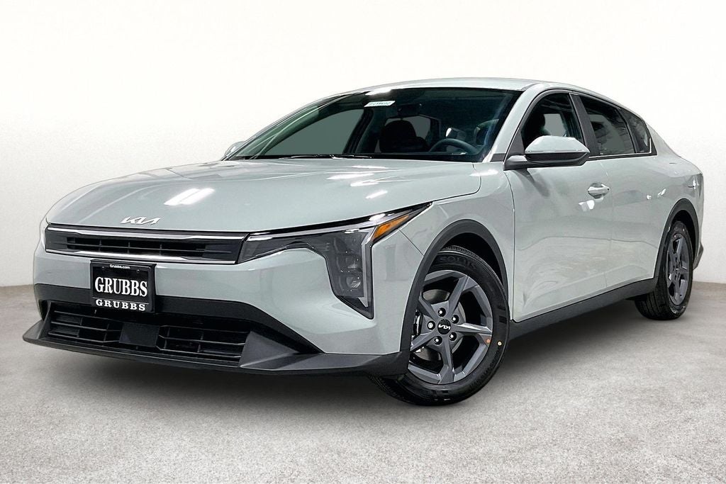 2026 Kia K4 LX