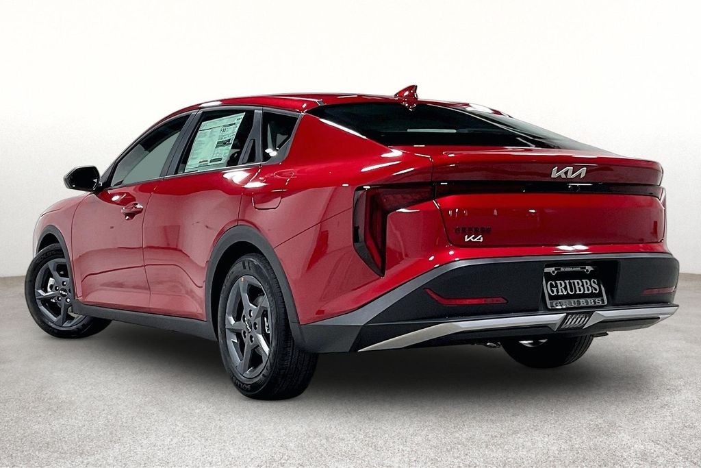 2026 Kia K4 LX