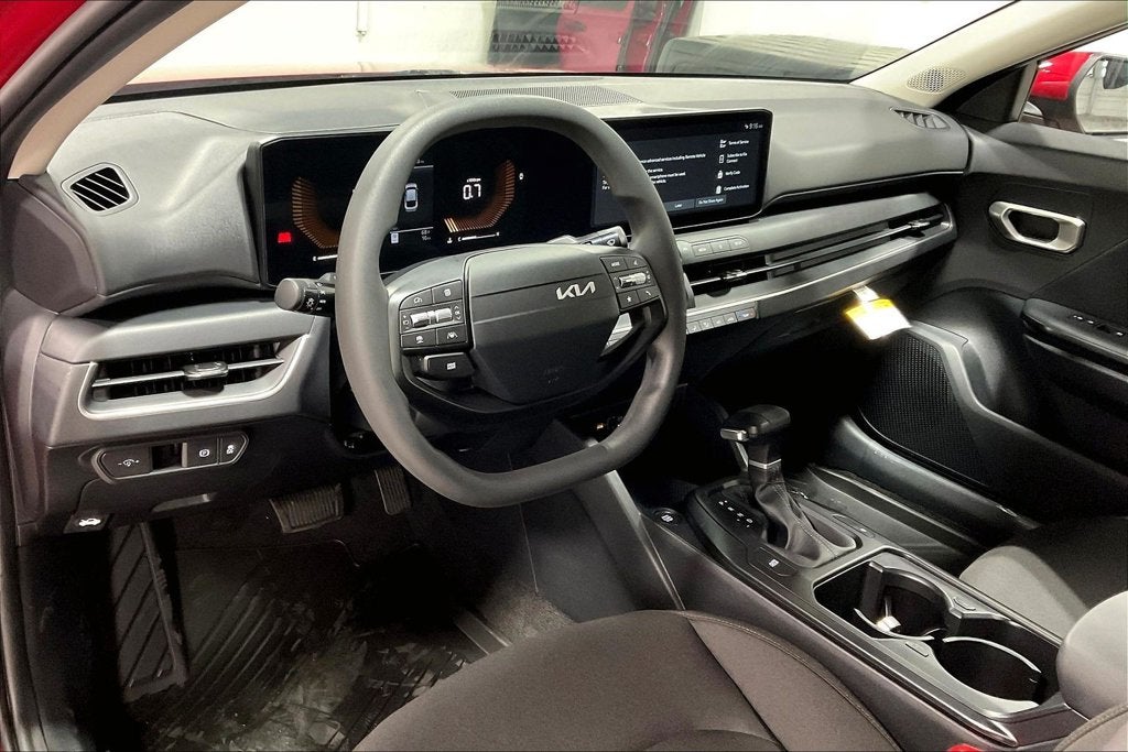 2027 Kia K4 LXS