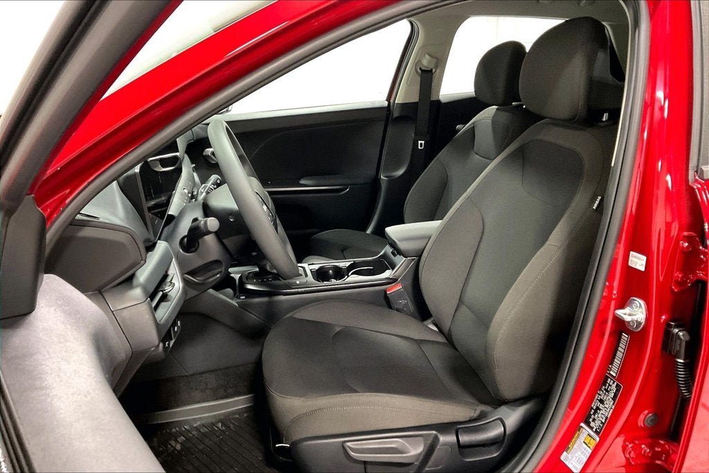 2027 Kia K4 LXS
