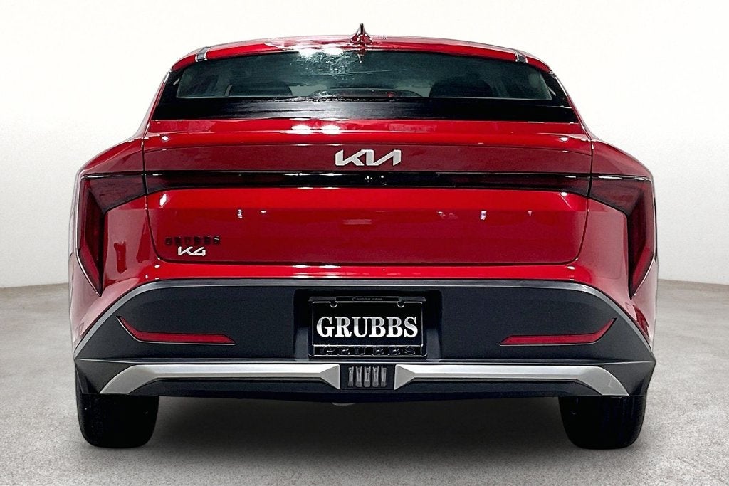 2027 Kia K4 LXS