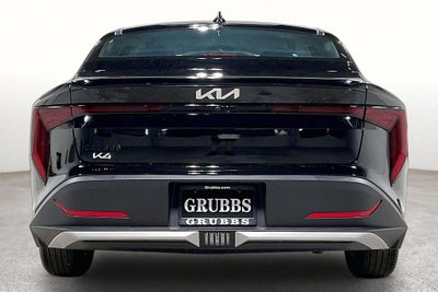 2026 Kia K4 LXS