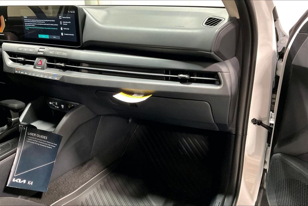 2026 Kia K4 LX