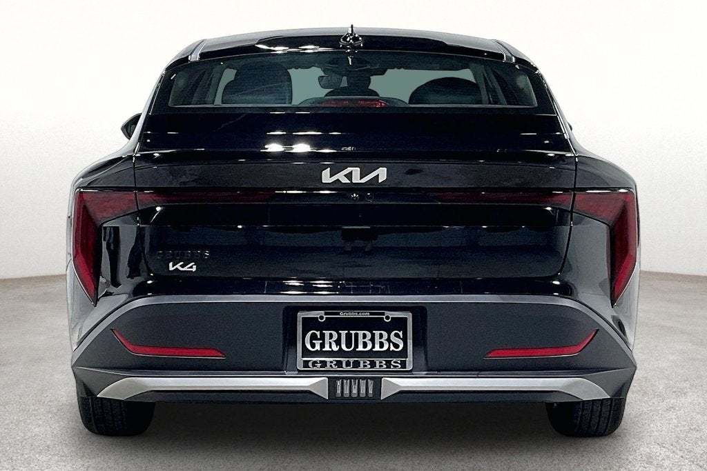 2027 Kia K4 LXS