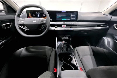 2026 Kia K4 LX