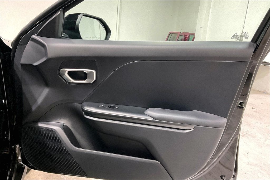 2027 Kia K4 LXS
