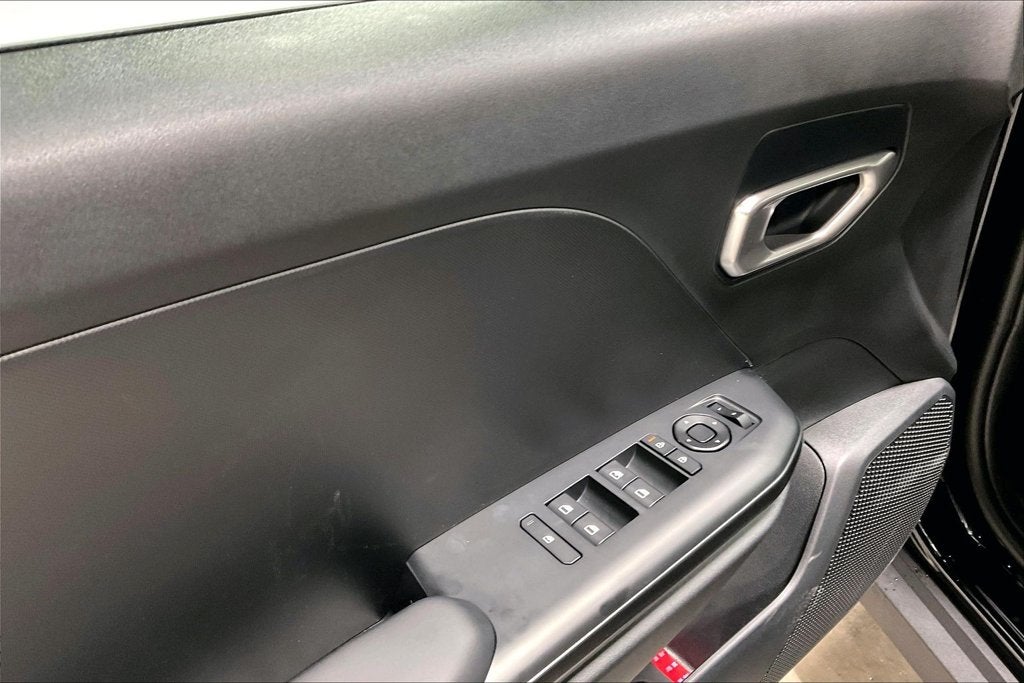 2027 Kia K4 LXS