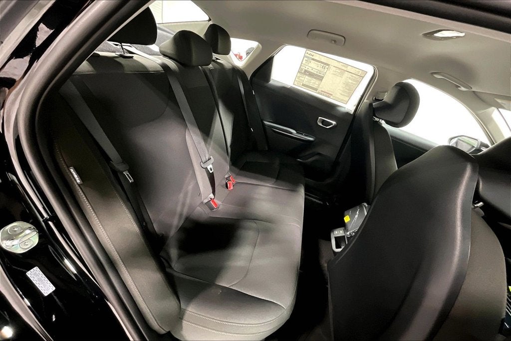 2027 Kia K4 LXS