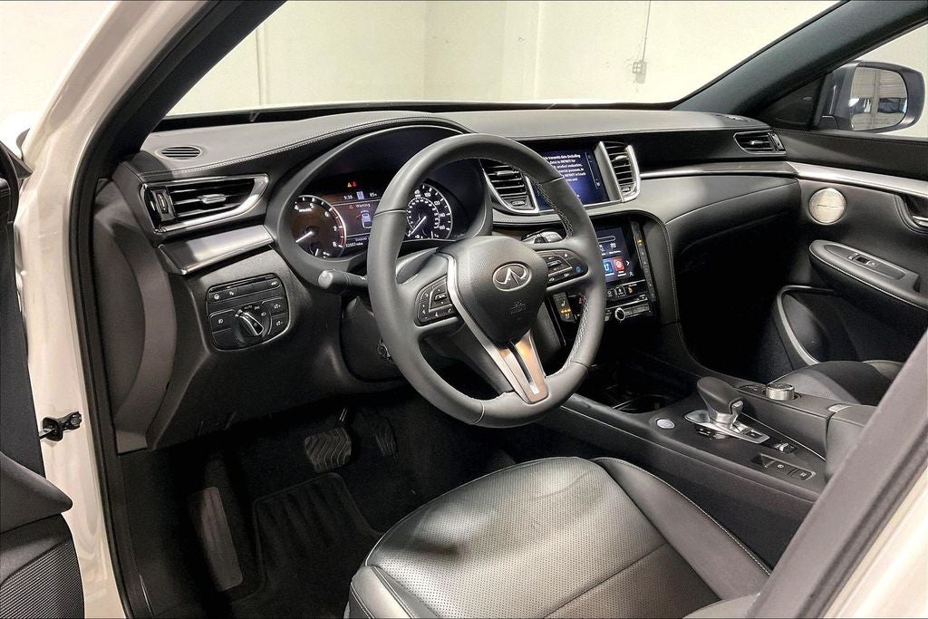 2023 INFINITI QX55 ESSENTIAL