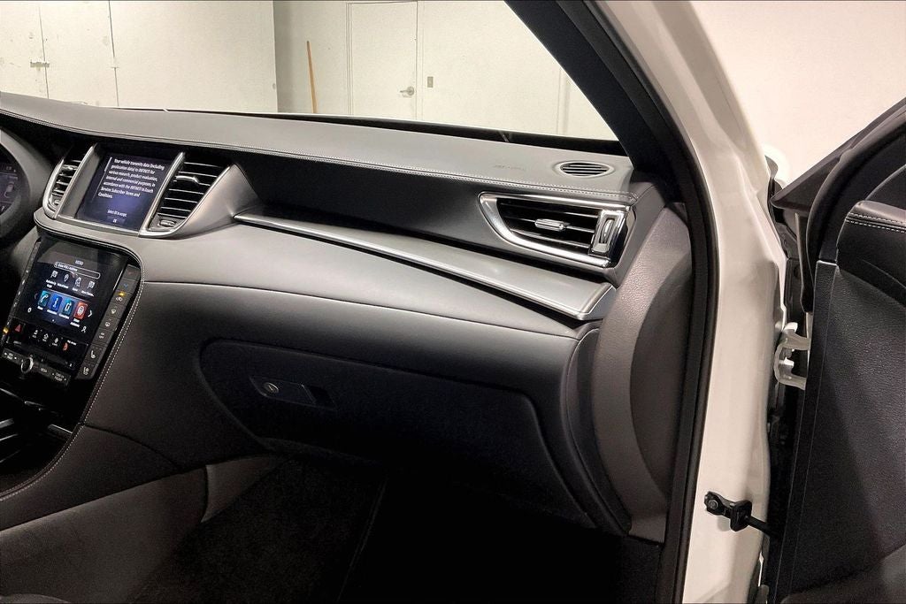 2023 INFINITI QX55 ESSENTIAL
