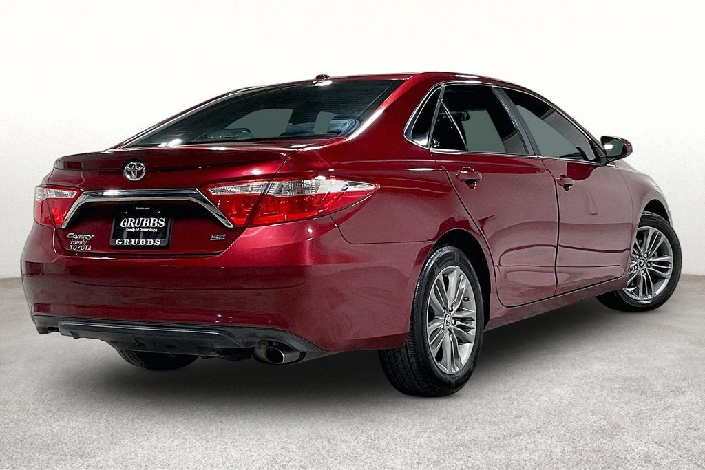 2017 Toyota Camry SE