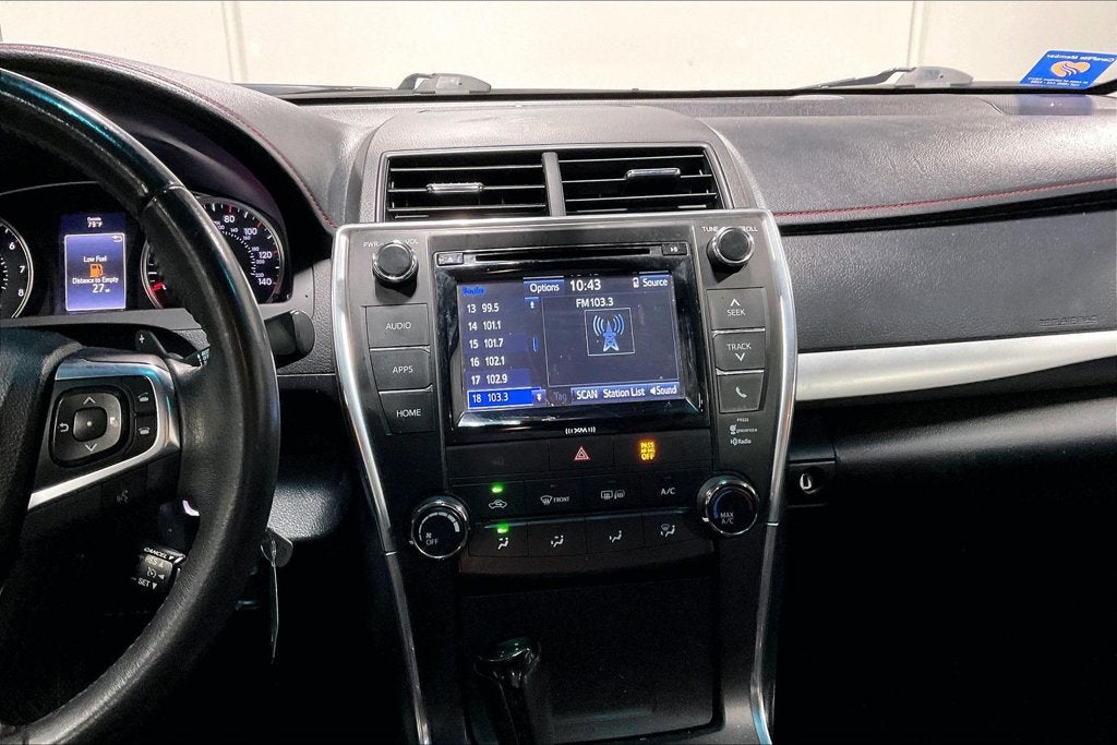 2017 Toyota Camry SE
