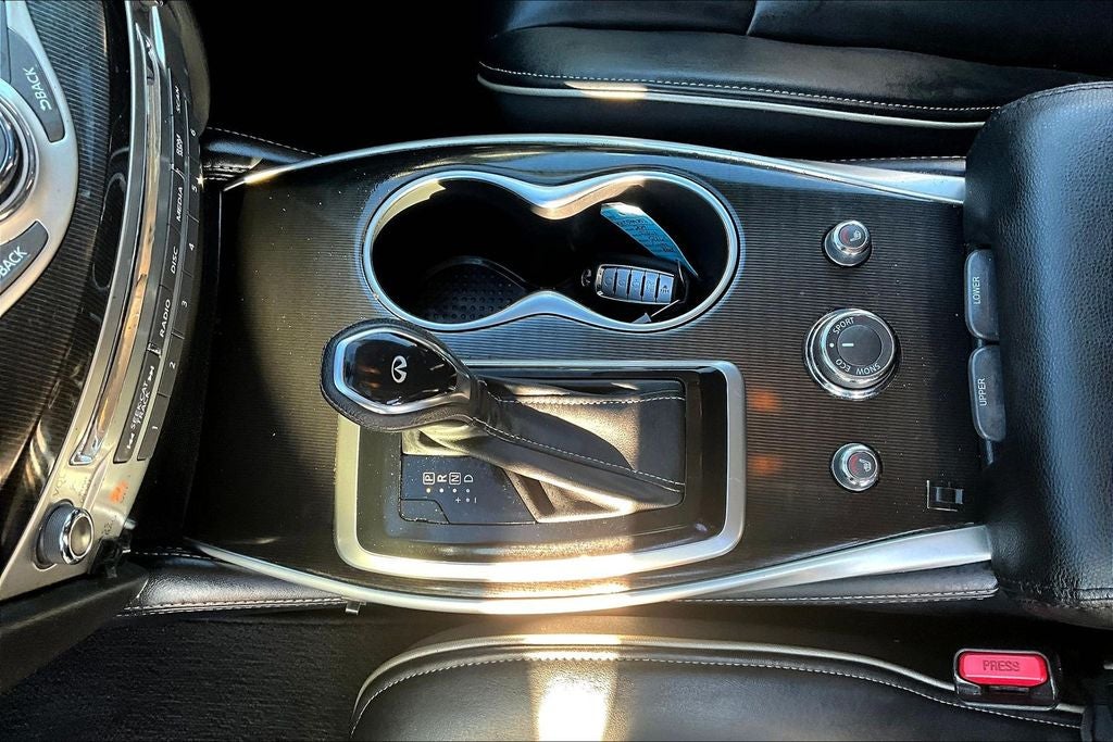 2019 INFINITI QX60 LUXE