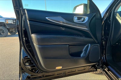 2019 INFINITI QX60 LUXE