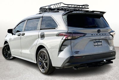 2024 Toyota Sienna Woodland Edition 7 Passenger