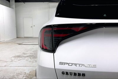 2027 Kia Sportage EX