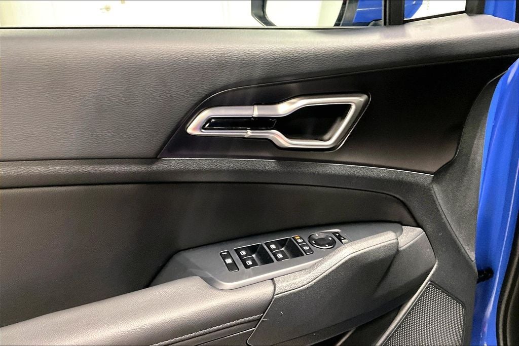 2027 Kia Sportage EX