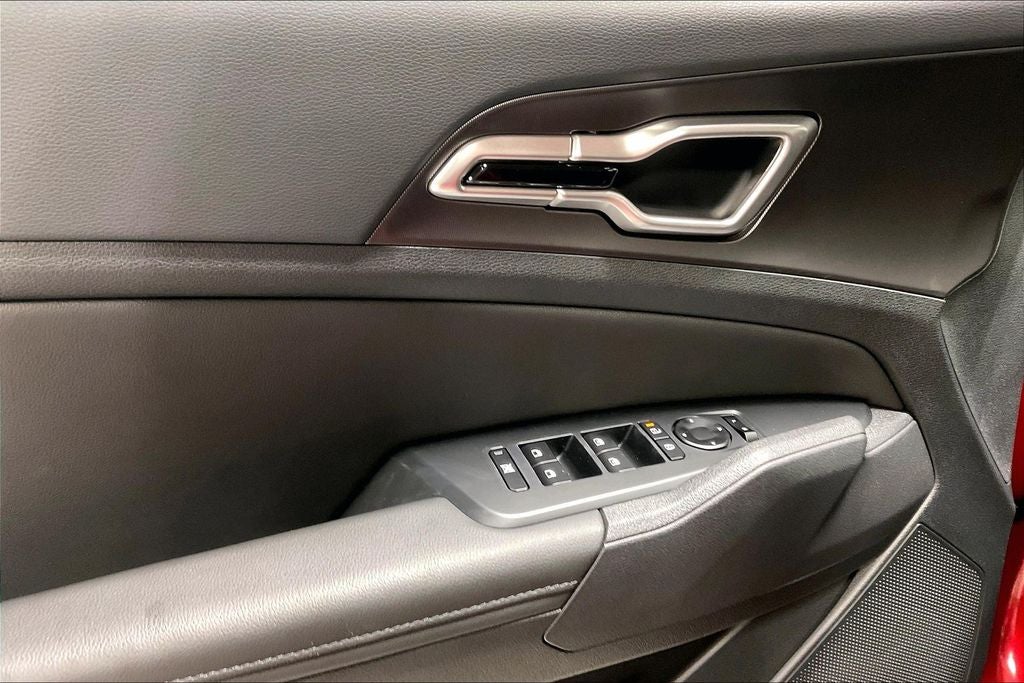 2027 Kia Sportage EX