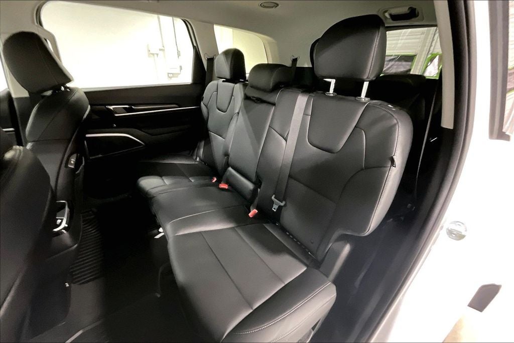 2025 Kia Telluride LX