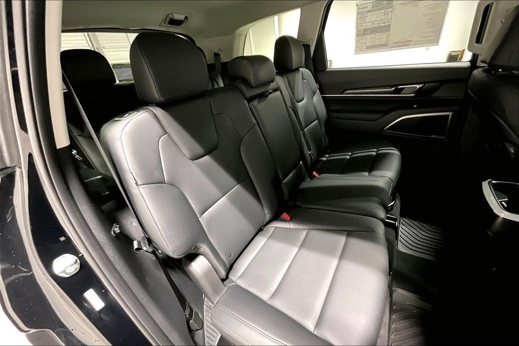 2025 Kia Telluride LX