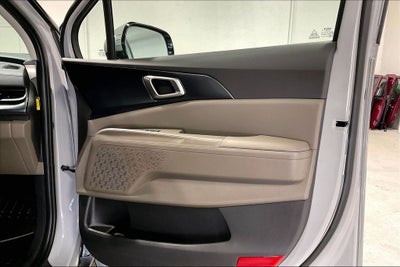 2027 Kia Carnival LXS