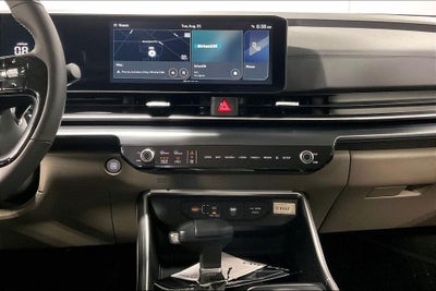 2027 Kia Carnival LXS