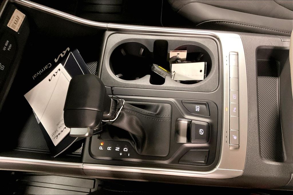 2027 Kia Carnival LXS