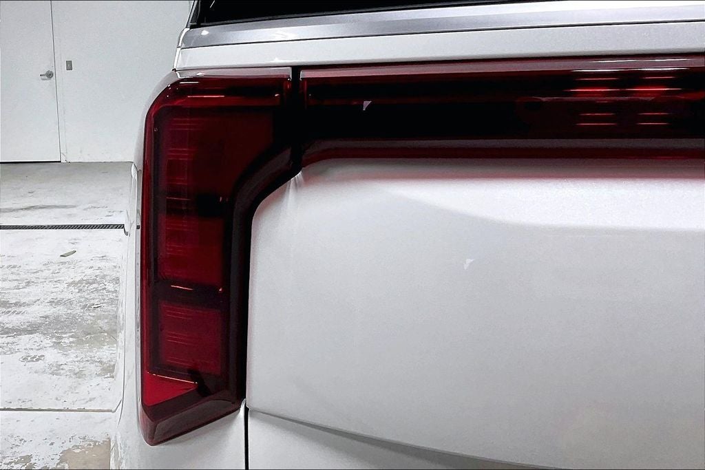 2027 Kia Carnival LXS