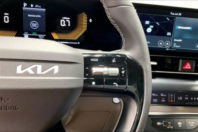 2027 Kia Carnival LXS