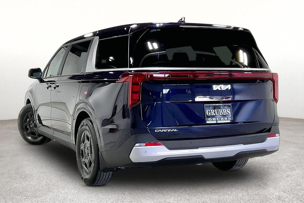 2027 Kia Carnival LXS